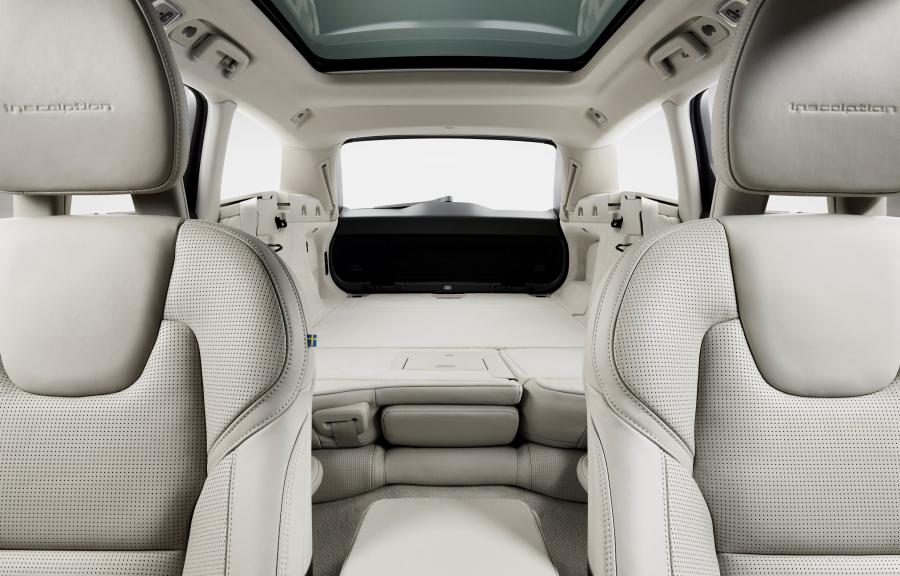  Volvo V90 T6 Inscription 2016 года  (фото 30 из 49)